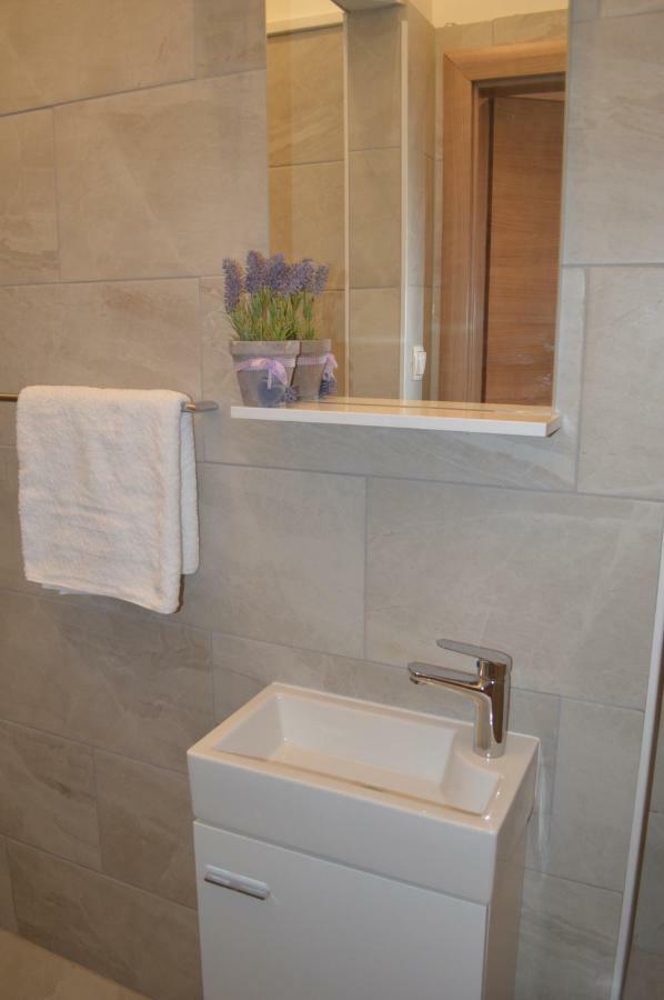 Studios & Apartments Porto Задар Экстерьер фото